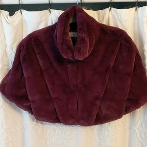 TAHARI plum colored cape